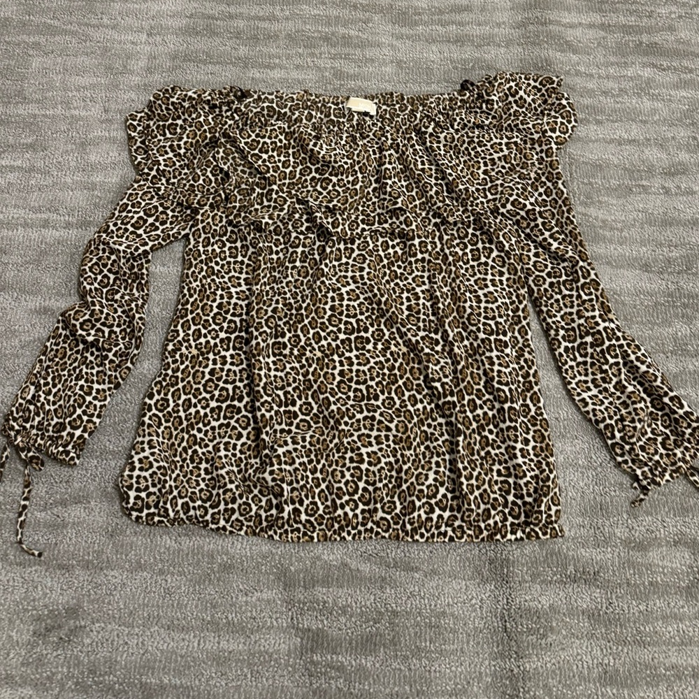 Michael Kors Animal Print ruffle top Size L